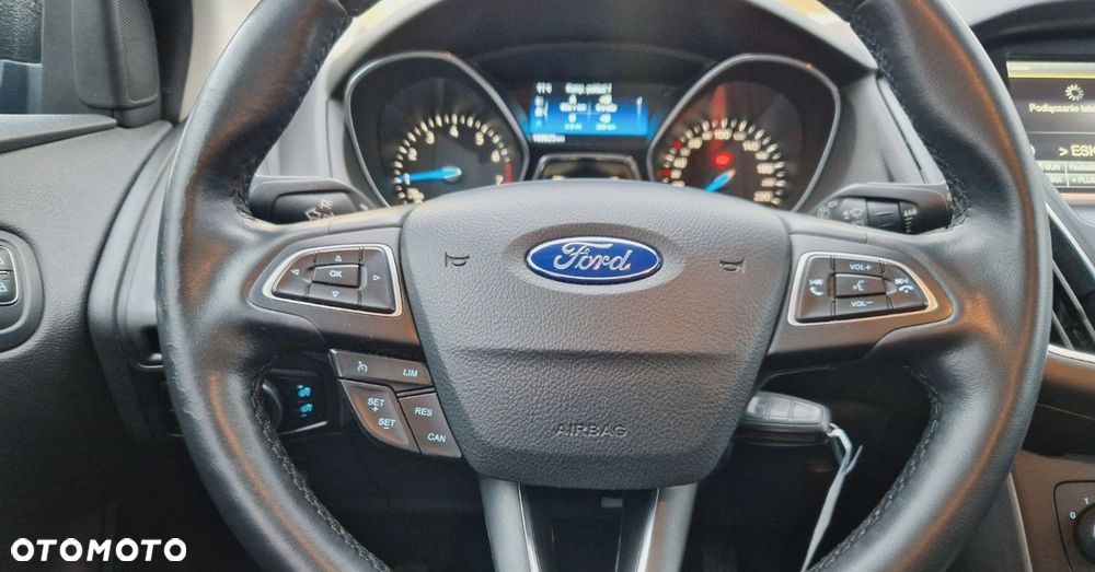 Ford Focus 1.0 EcoBoost Active - 17