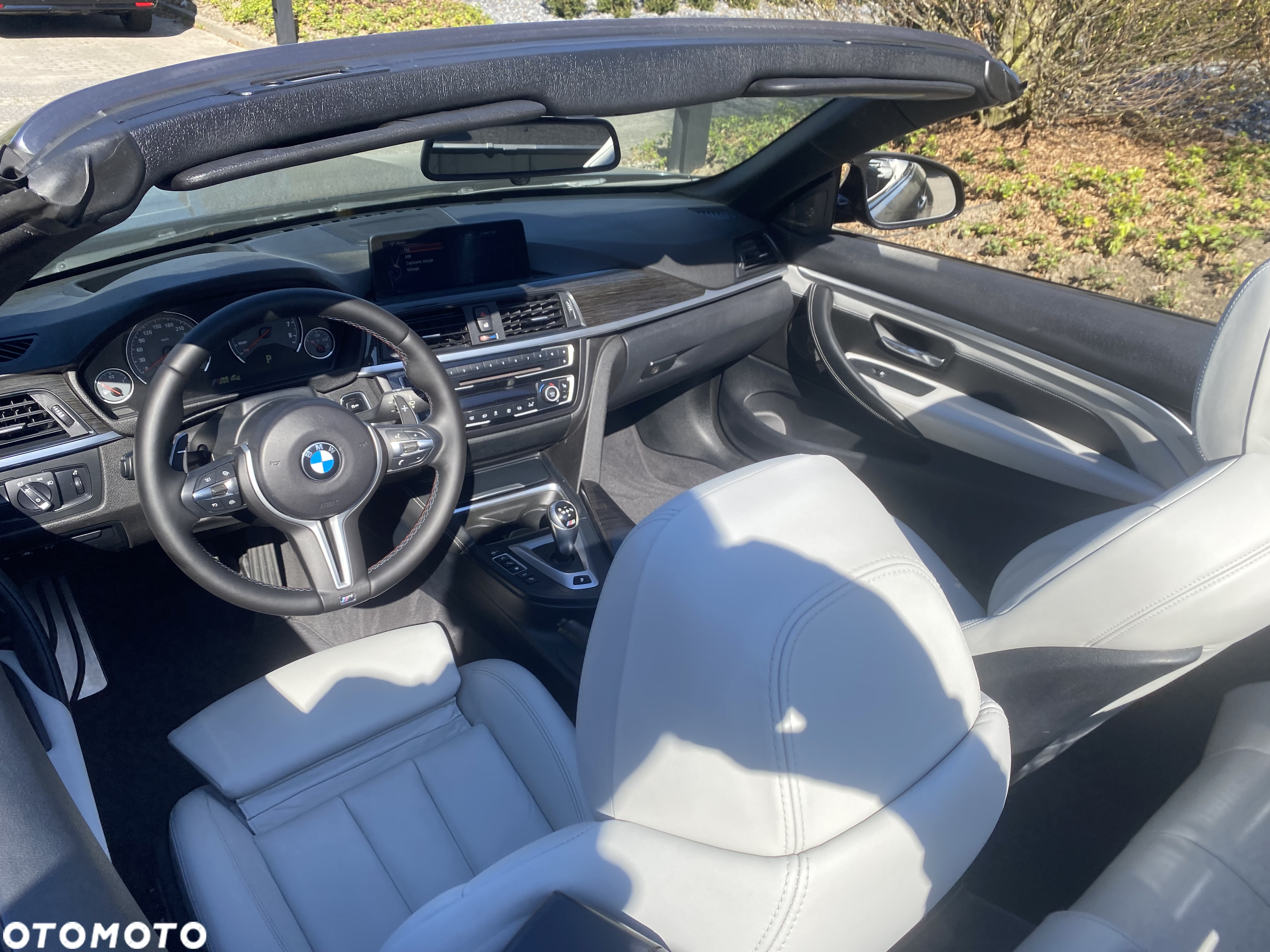 BMW M4 Cabrio DKG - 17