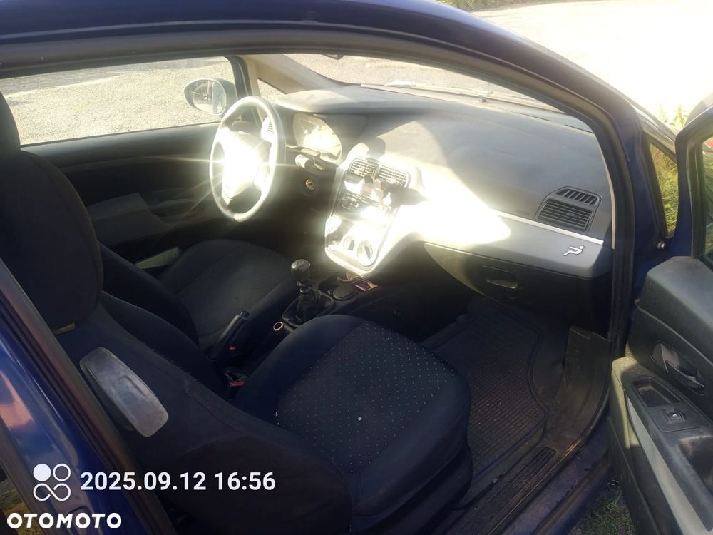 Fiat Grande Punto 1.4 8V Active - 5