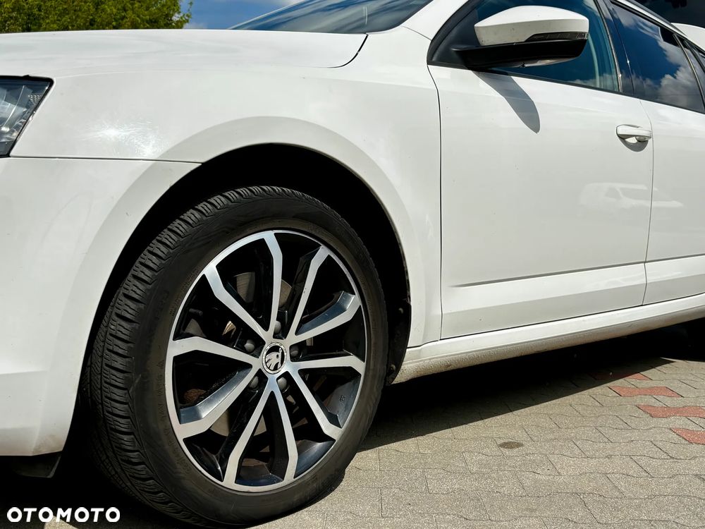 Skoda Octavia 1.8 TSI 4x4 Elegance DSG - 11
