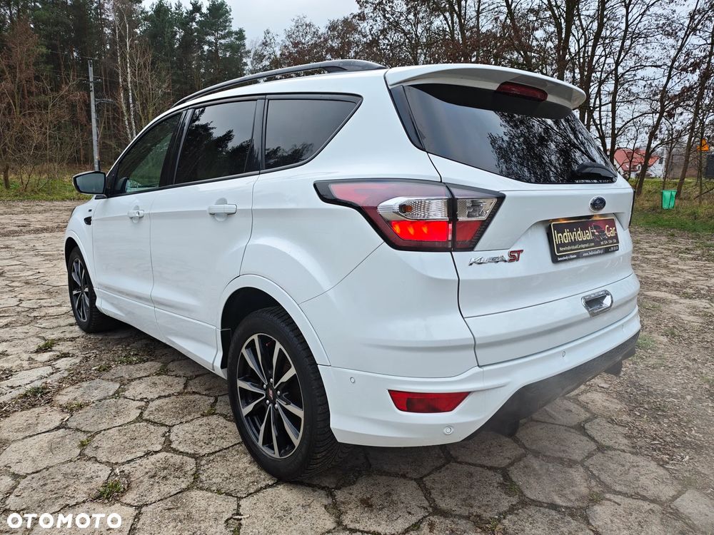 Ford Kuga 1.5 EcoBoost 2x4 ST-Line - 13