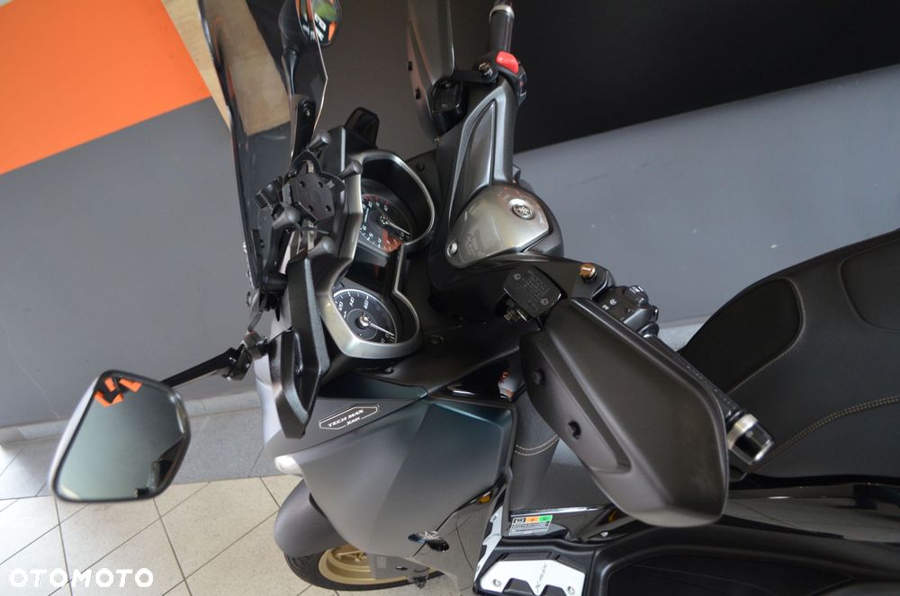 Yamaha X-max - 29