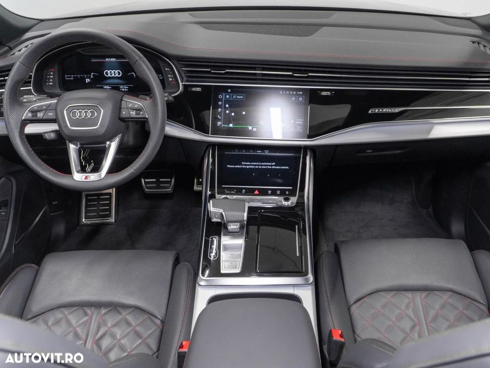 Audi Q8 - 14