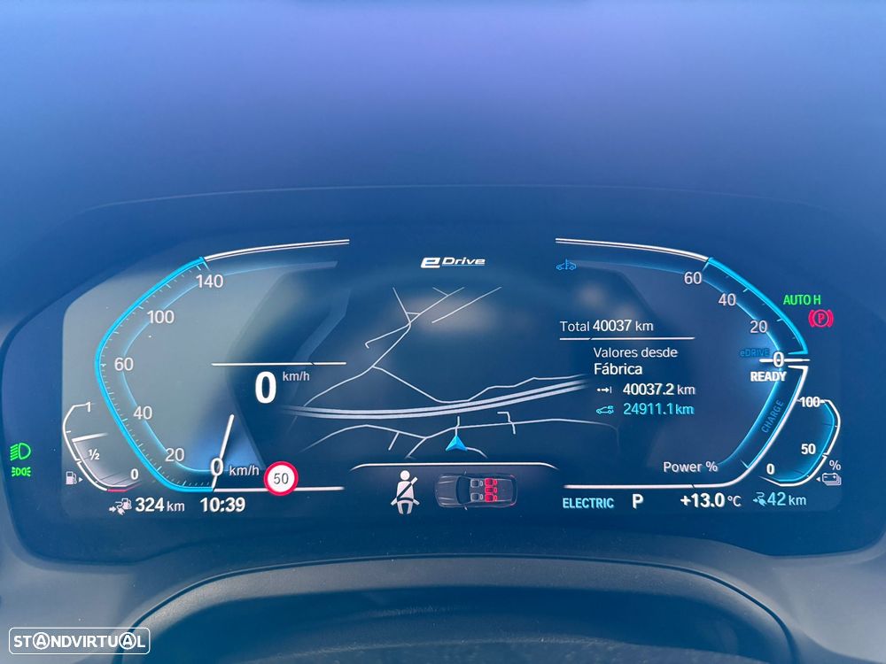 BMW 320 e Corporate Edition Auto - 11