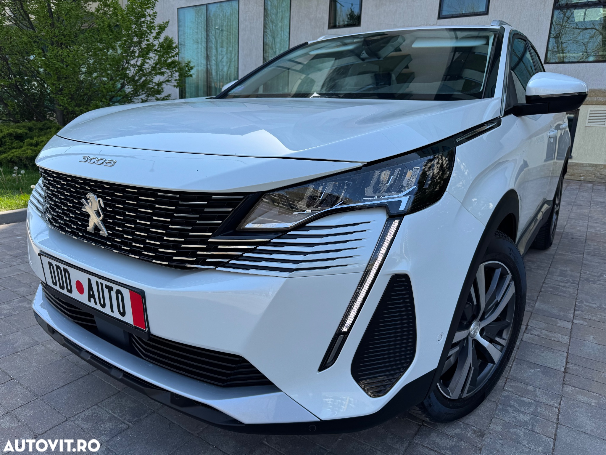 Peugeot 3008 PureTech 130 Stop & Start GPF EAT8 Active Pack - 8