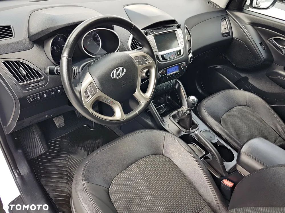 Hyundai ix35 2.0 CRDi 4WD Finale Gold - 12