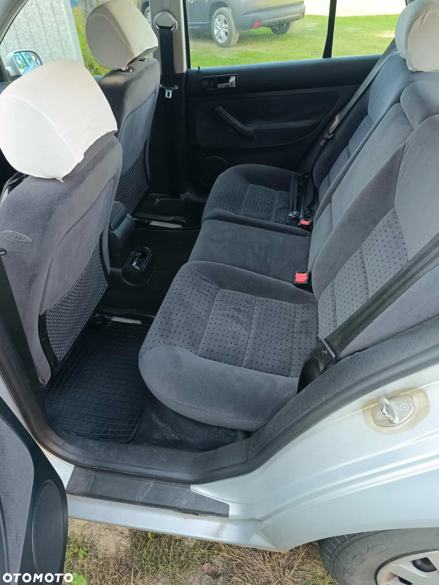 Volkswagen Golf 1.6 - 15