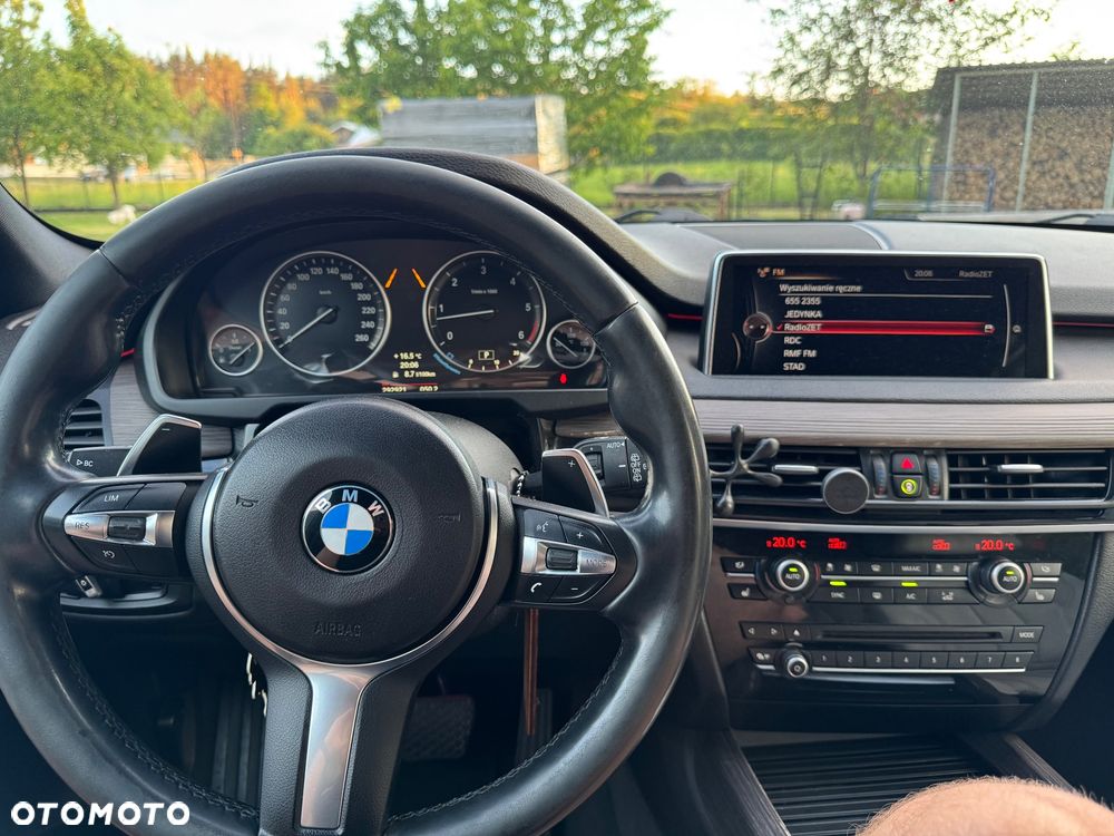 BMW X5 xDrive40d - 11