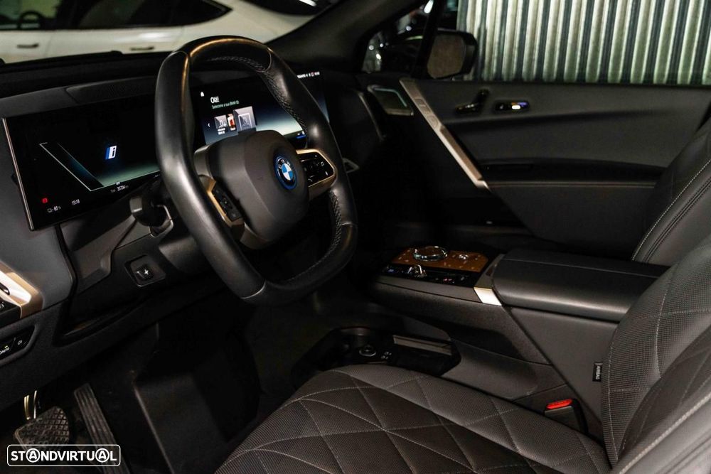 BMW iX M60 - 49