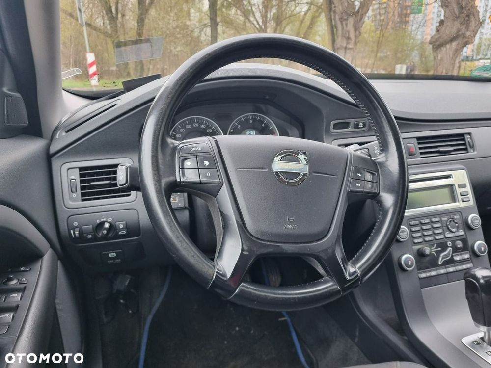 Volvo V70 - 11