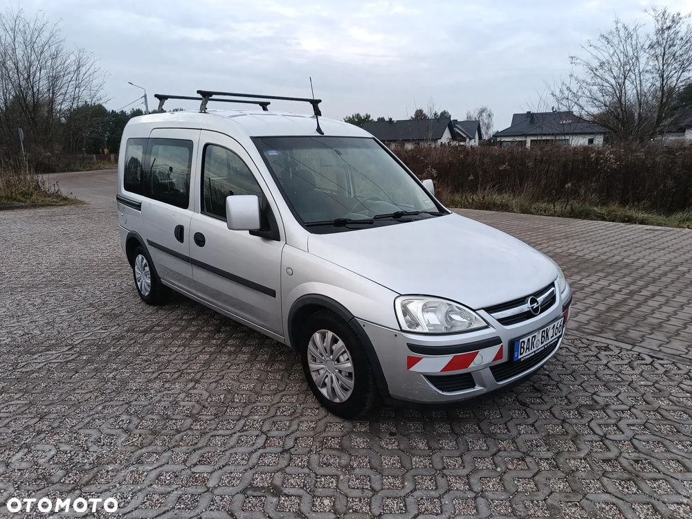 Opel Combo Tour - 4