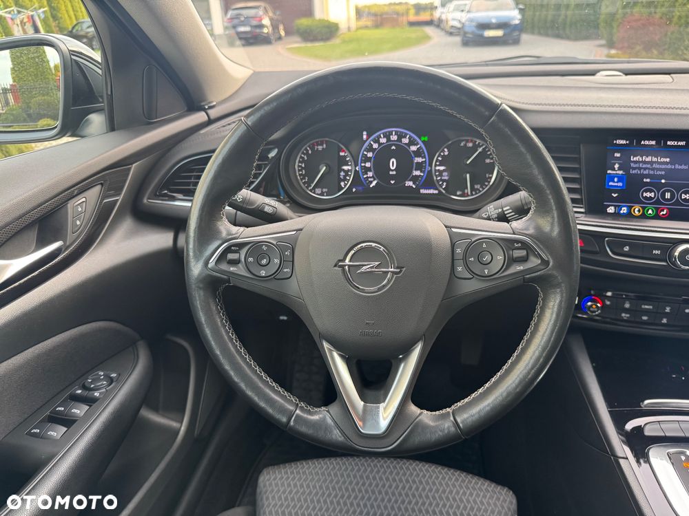 Opel Insignia 2.0 T Elegance S&S - 24