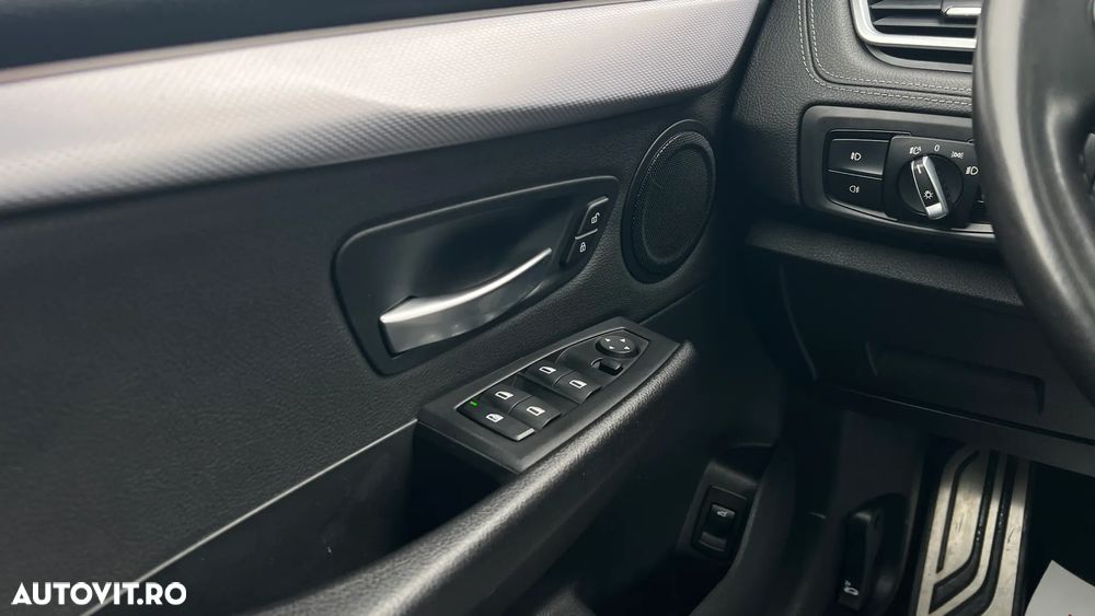 BMW Seria 2 218i AT - 14