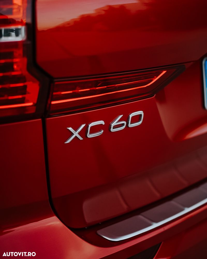 Volvo XC 60 D4 AWD Geartronic RDesign - 13