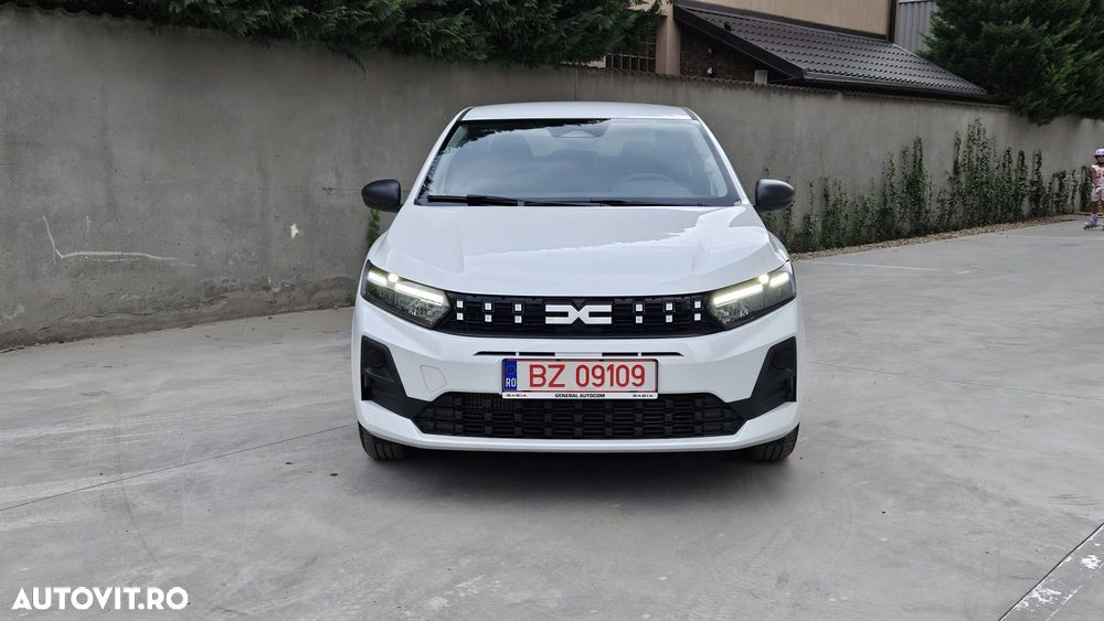 Dacia Logan TCe 100 Essential - 2