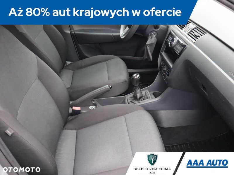 Skoda RAPID - 10