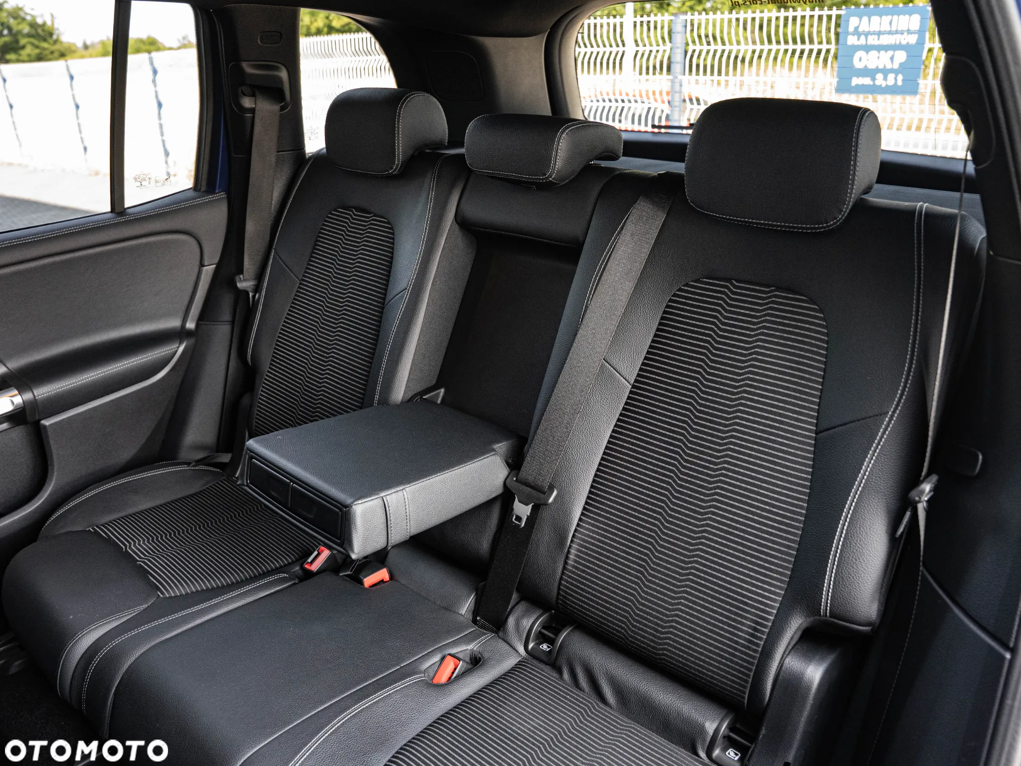 Mercedes-Benz GLB 220 d Progressive 8G-DCT - 30