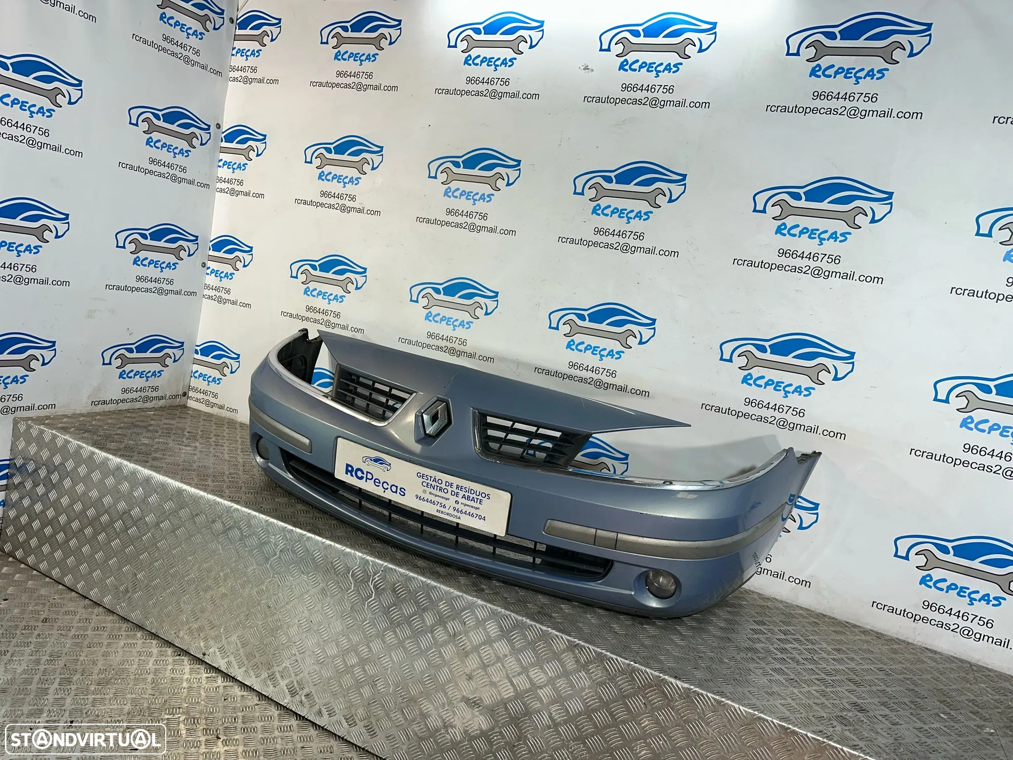 .Parachoques Frente Frontal Original Renault Laguna II 2 Mk2 Facelift 2005 a 2007 - 3