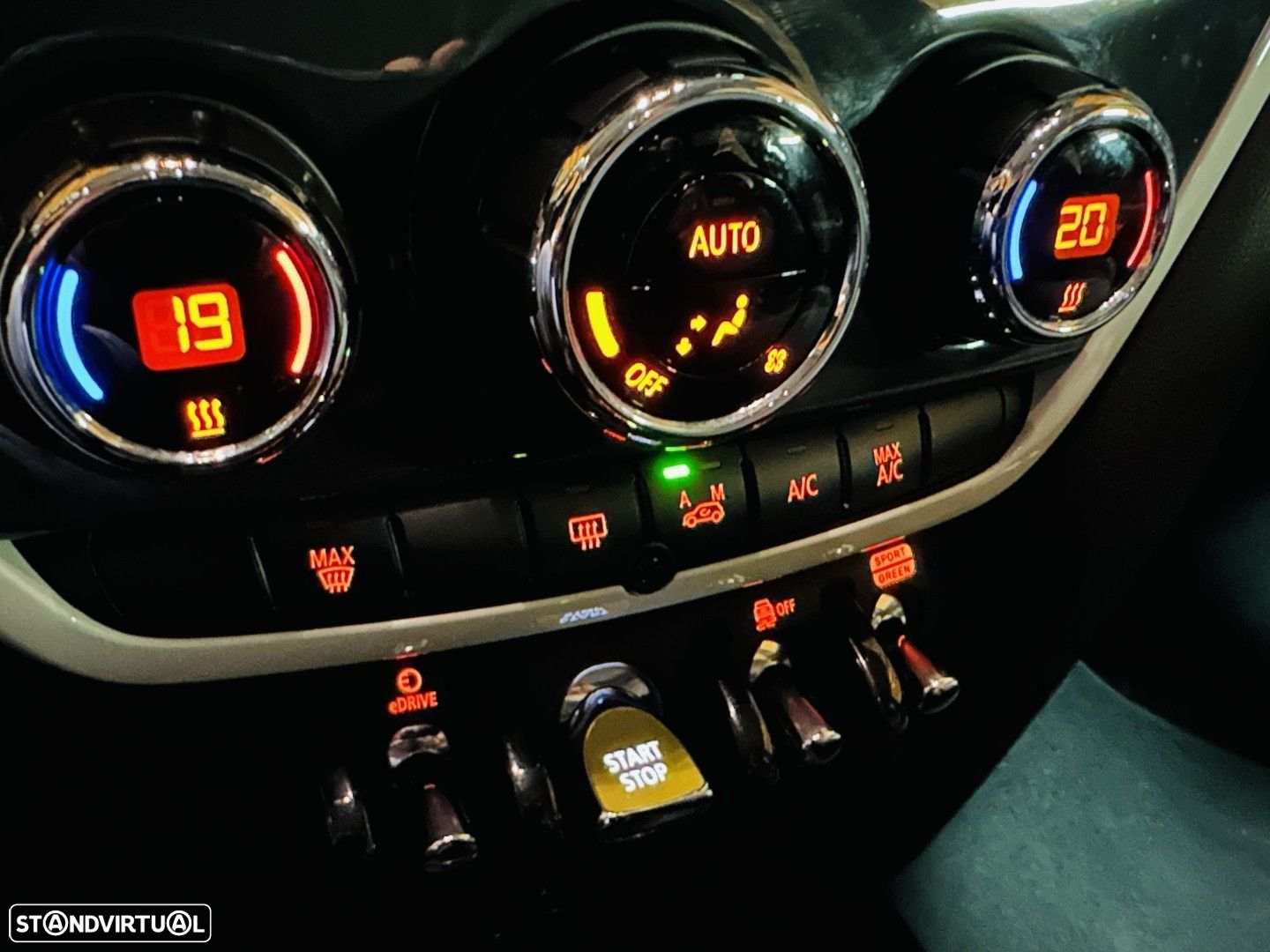 MINI Countryman Cooper SE ALL4 Auto - 18