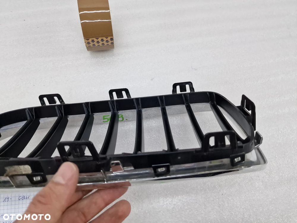 BMW 4 F32 / F33 / F36 SPORT 13- PRAWA NERKA / ATRAPA / GRILL PRZEDNI PRZÓD , NR 7294818 , NR AUKCJI GL569 - 7