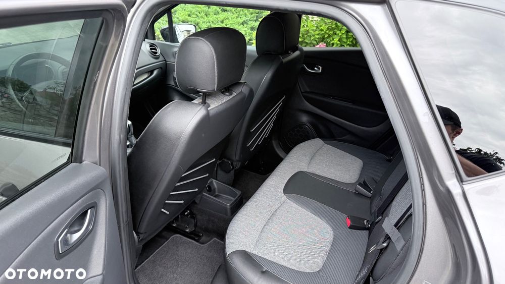 Renault Captur (ENERGY) dCi 90 EDC INTENS - 13