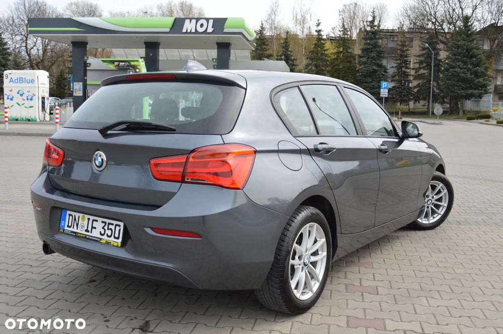 BMW Seria 1 118i Sport Line - 2