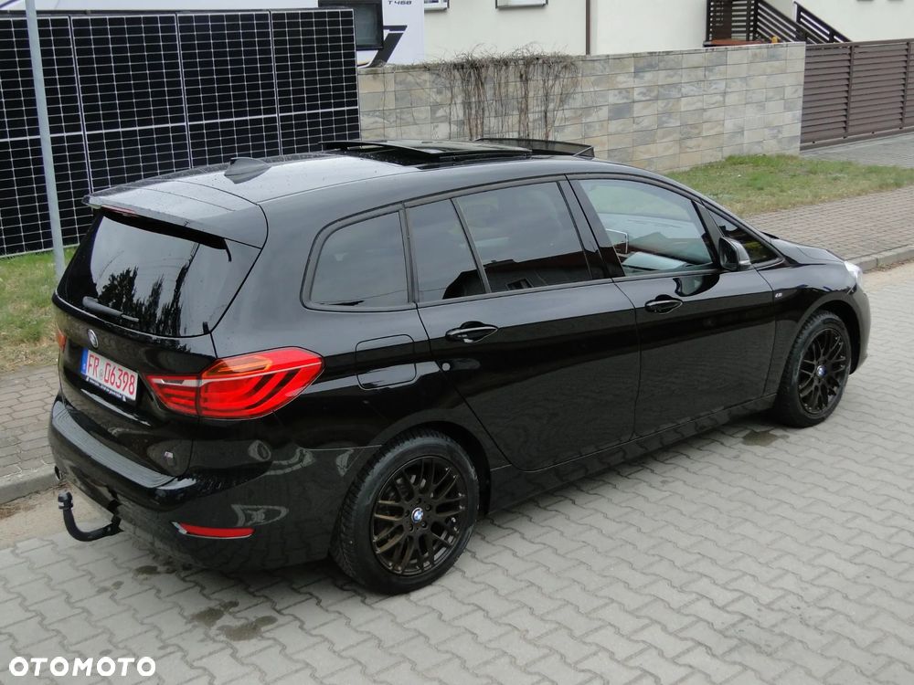 BMW Seria 2 218d Sport-Aut Luxury Line - 25