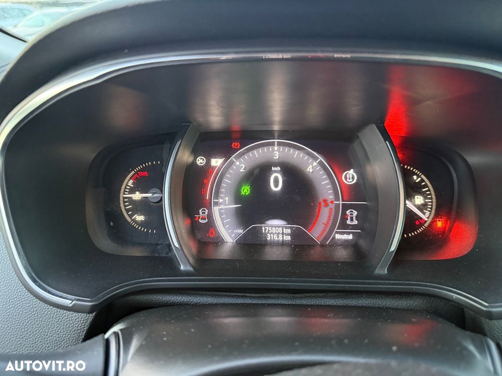 Renault Megane ENERGY dCi 110 EDC BOSE EDITION - 15