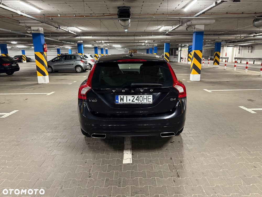 Volvo V60 - 8