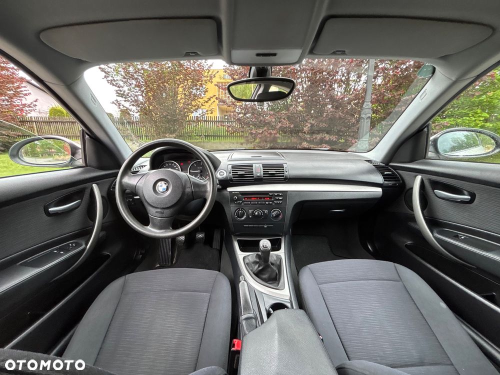 BMW Seria 1 116d DPF - 6