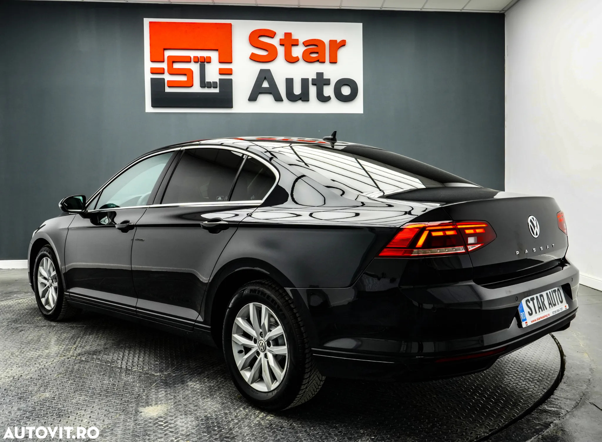 Volkswagen Passat 1.6 TDI DSG Comfortline - 5