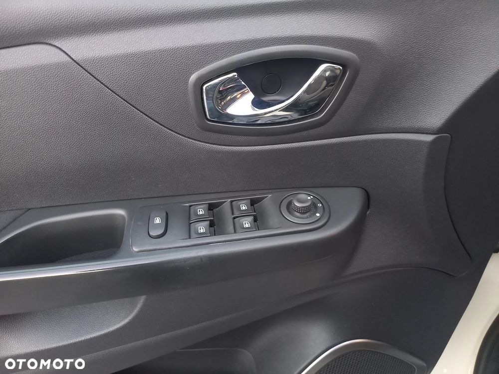 Renault Captur (ENERGY) TCe 90 LIMITED - 28