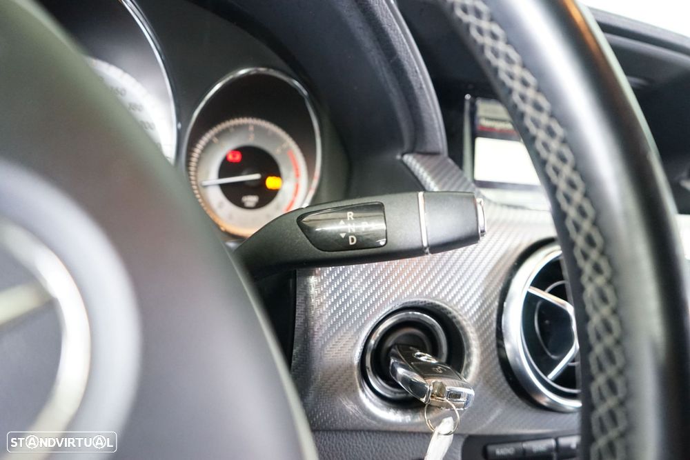 Mercedes-Benz GLK 200 CDI (BlueEFFICIENCY) 7G-TRONIC - 28