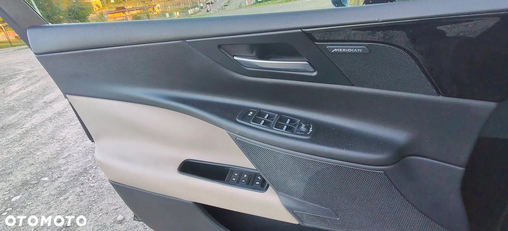 Jaguar XE 2.0 T Prestige - 13