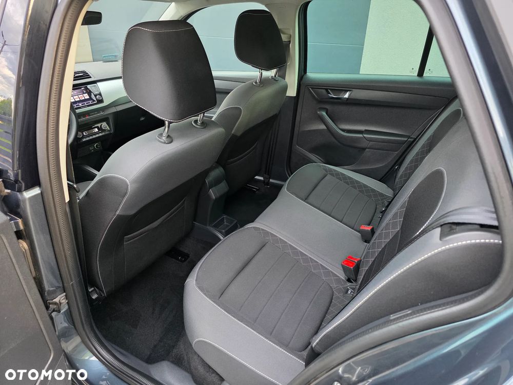 Skoda Fabia 1.0 TSI Ambition Plus - 10