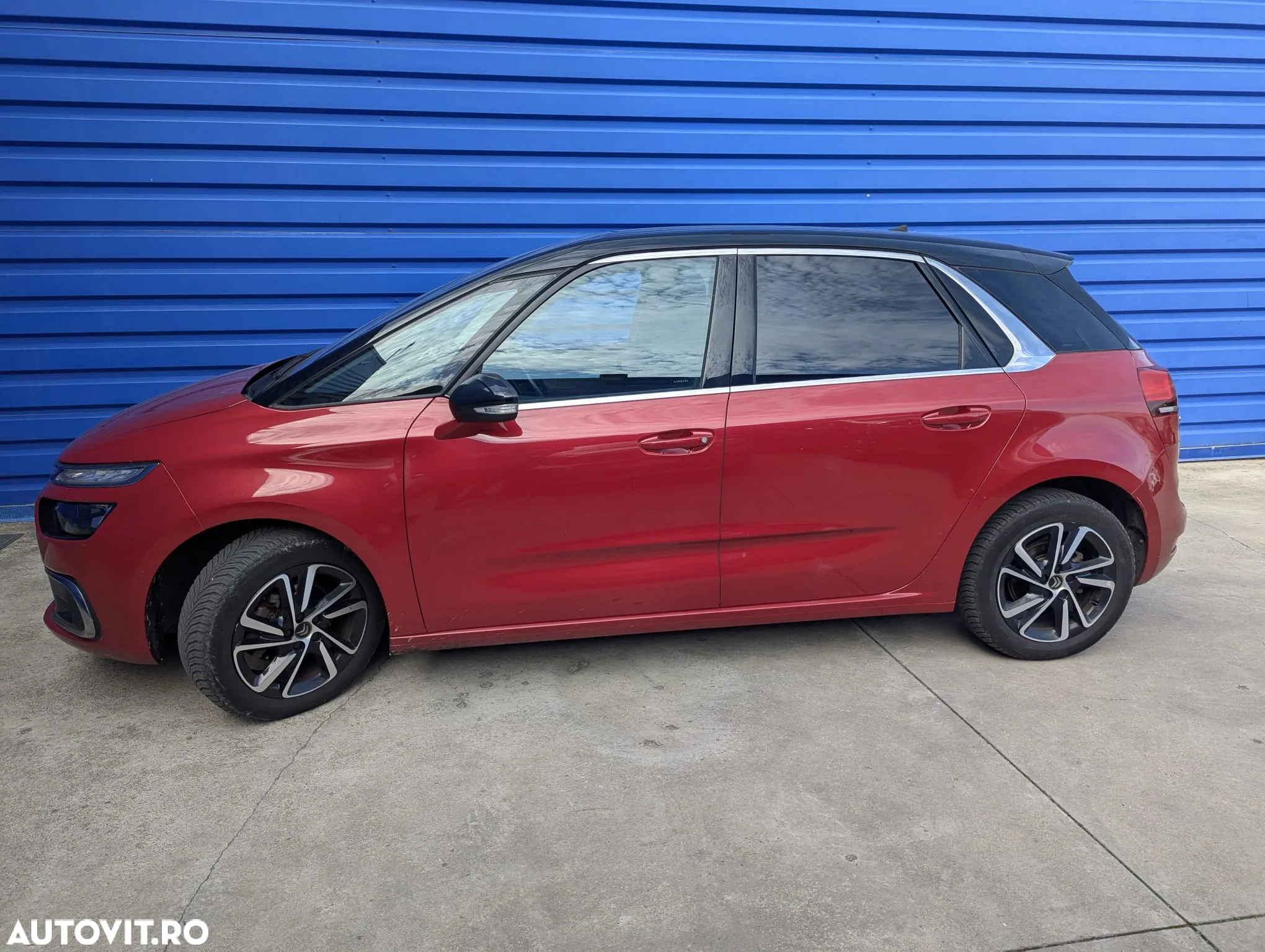 Citroën C4 Picasso PureTech 130 Stop&Start EAT6 SHINE - 6