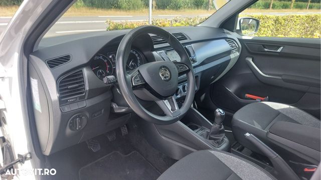 Skoda Fabia 1.0 TSI Drive - 2
