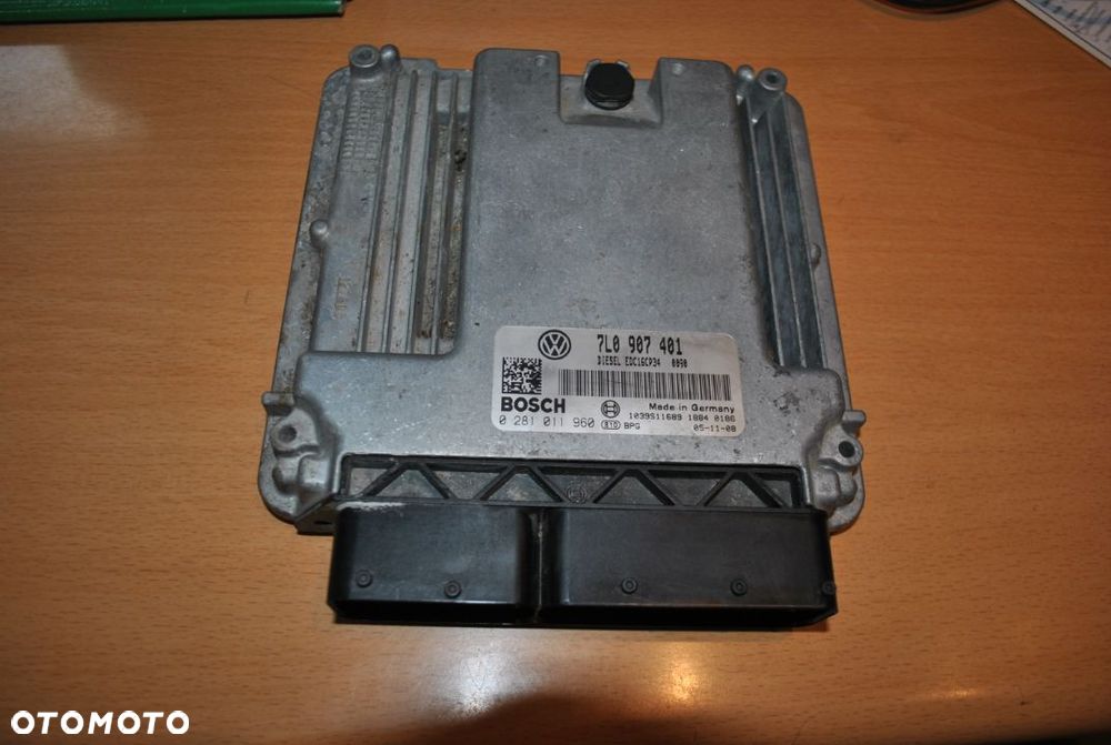 Sterownik silnika komputer Touareg 3.0 TDI V6 7L0907401 - 1