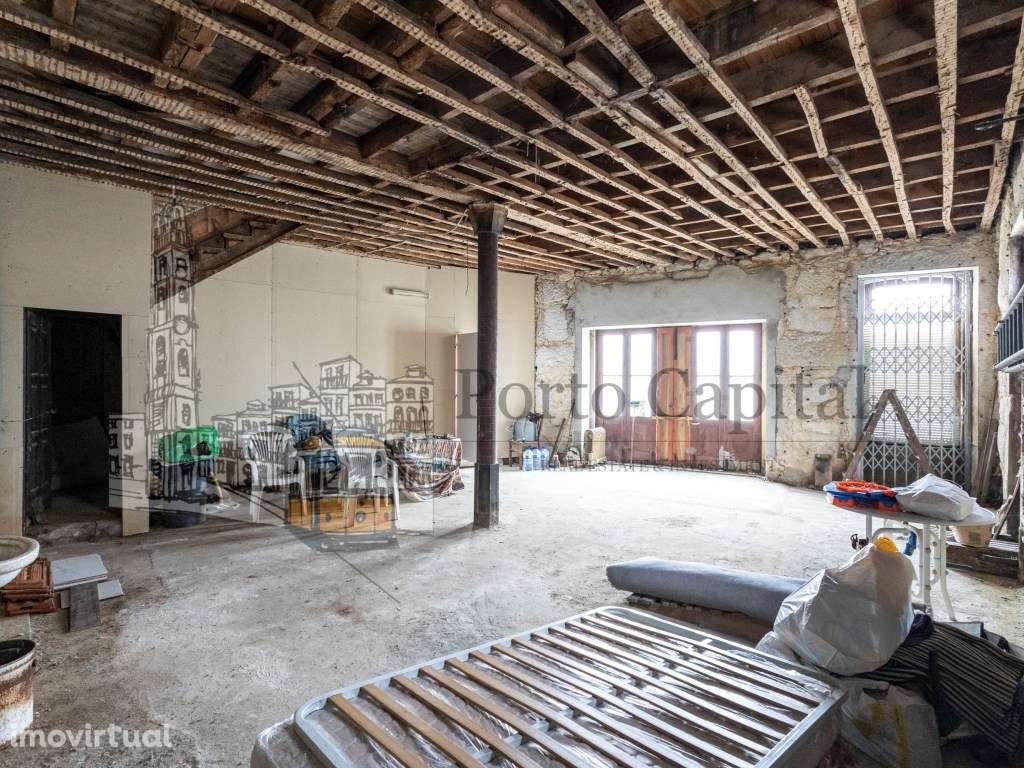 Moradia para Reabilitação No Centro Histórico de Leça da Palmeira - Grande imagem: 5/42