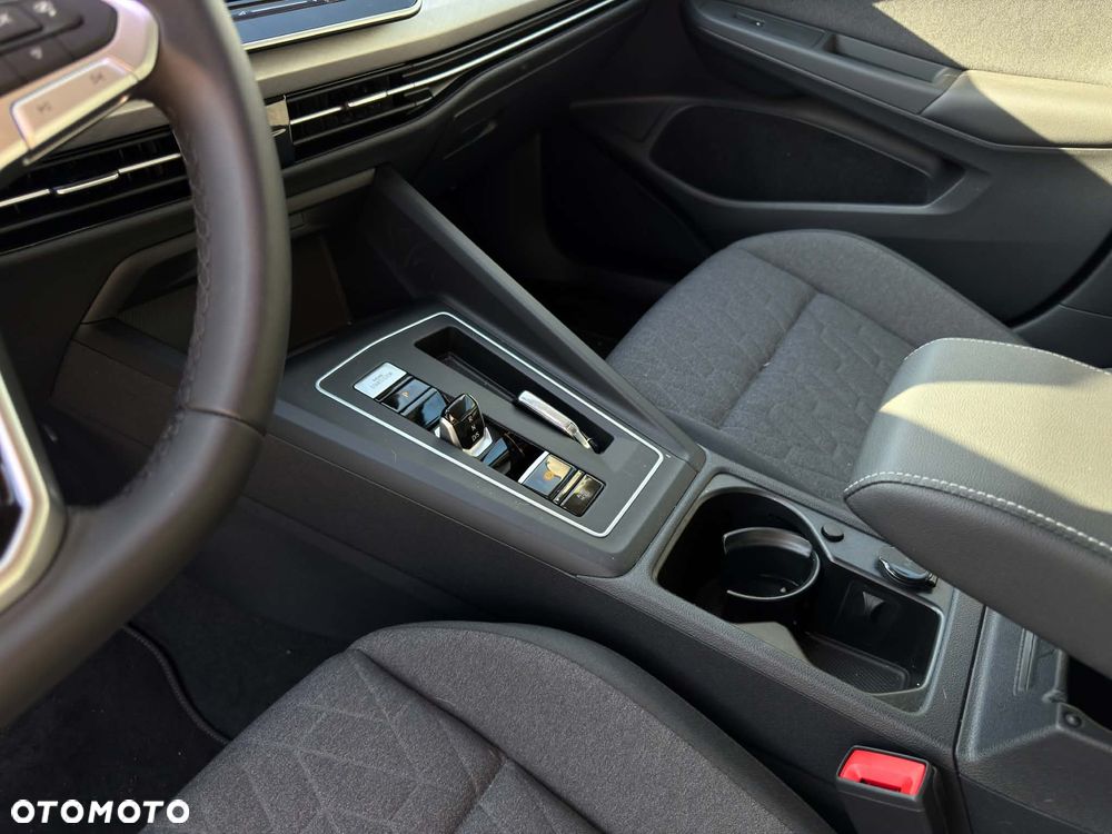 Volkswagen Golf Variant 1.5 eTSI mHEV Life Plus DSG - 17