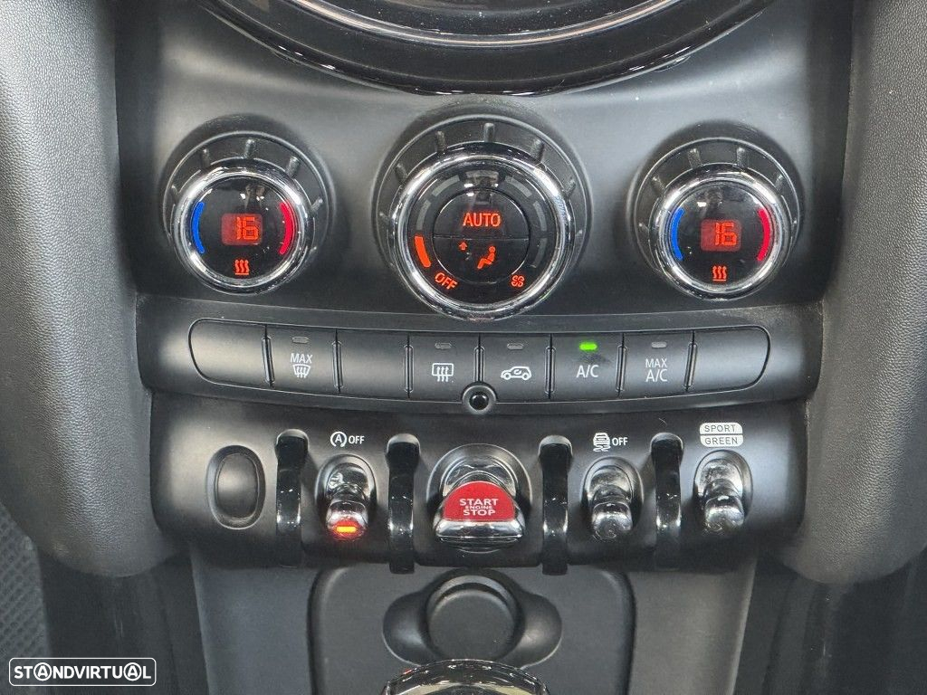 MINI Cabrio Cooper Premium Essential Auto - 16