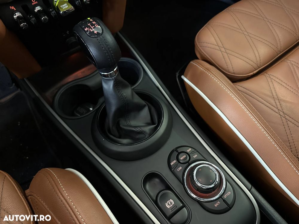 Mini Countryman - 18