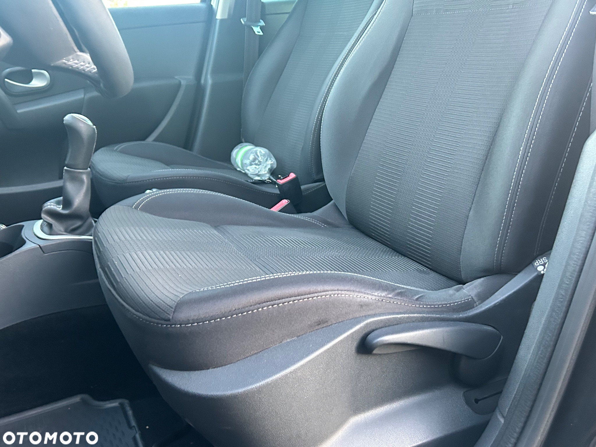 Renault Clio 1.2 16V Dwudziestka Euro5 - 10