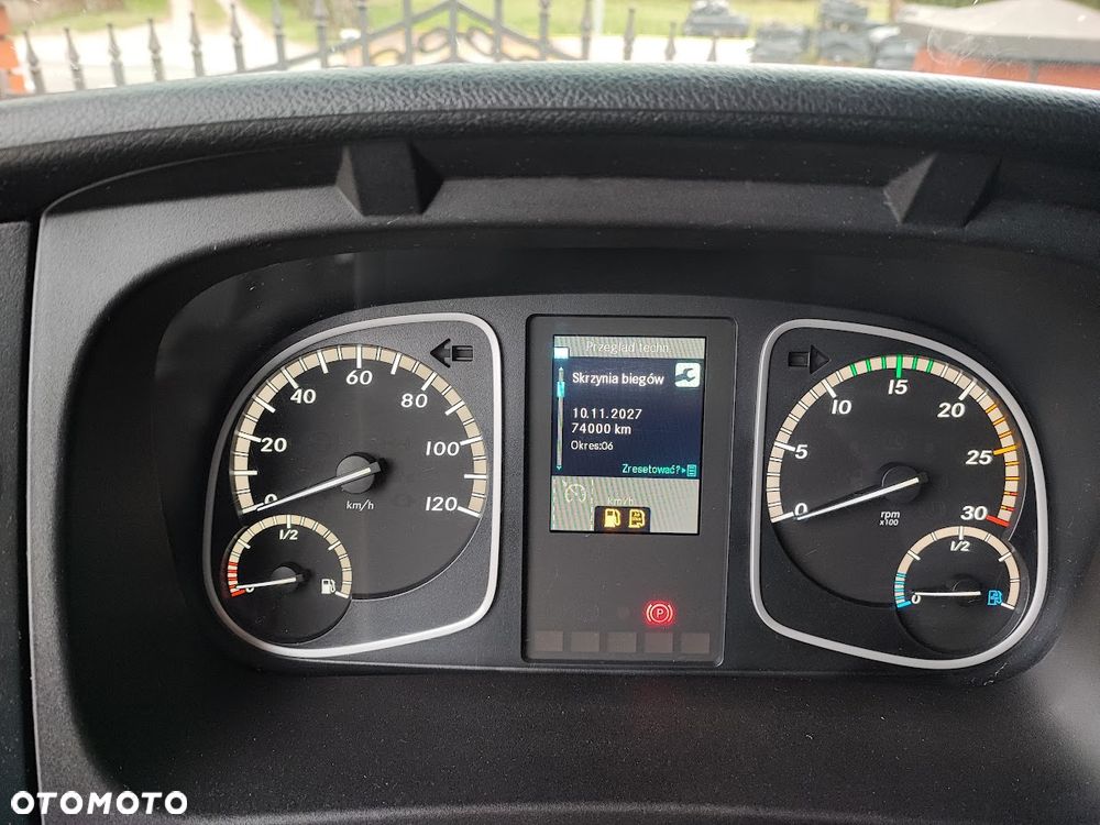 Mercedes-Benz ATEGO 1221 - 24