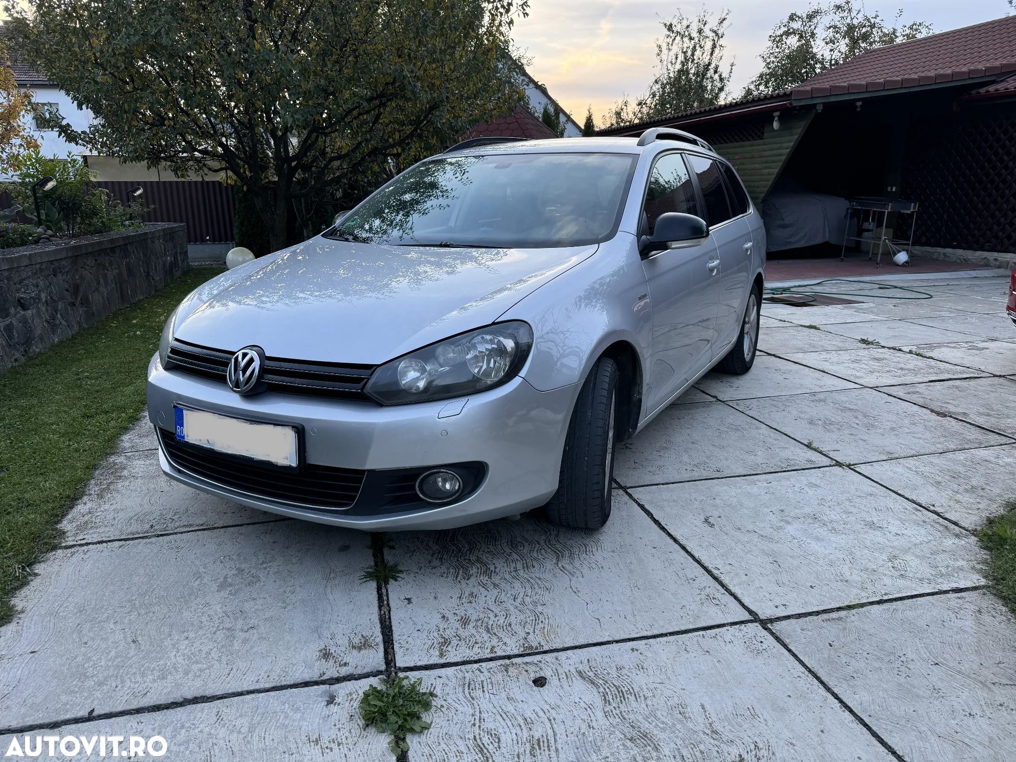 Volkswagen Golf 1.6 TDI DPF MATCH - 1