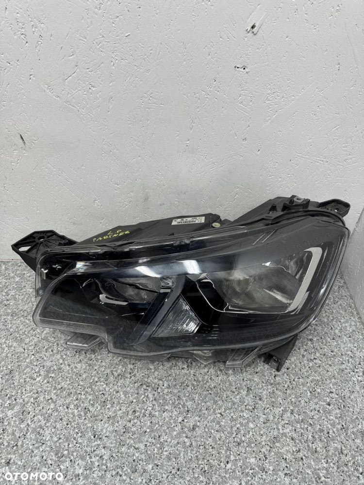 lampa lewy przód partner iv oryginał 90146196 - 1