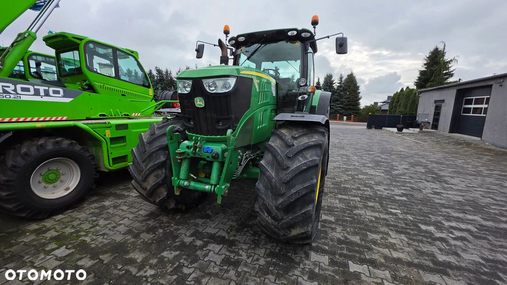 John Deere 6210 R - 2