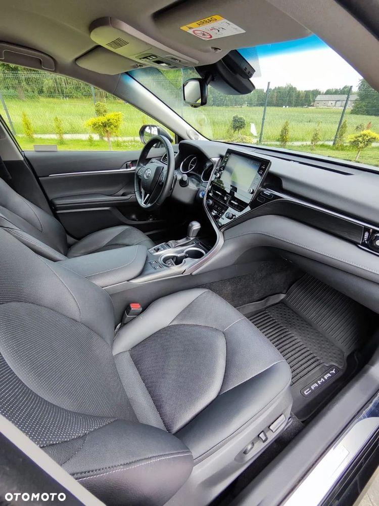 Toyota Camry 2.5 Hybrid Executive CVT - 4