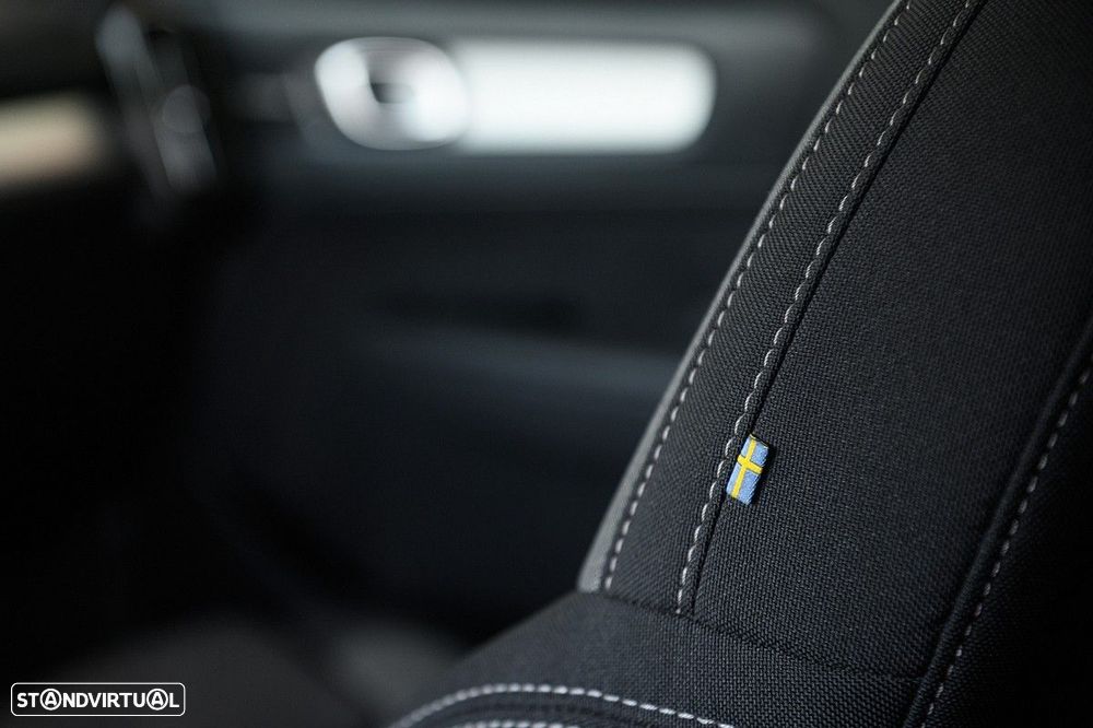 Volvo XC 40 1.5 T2 Plus Dark Auto - 19