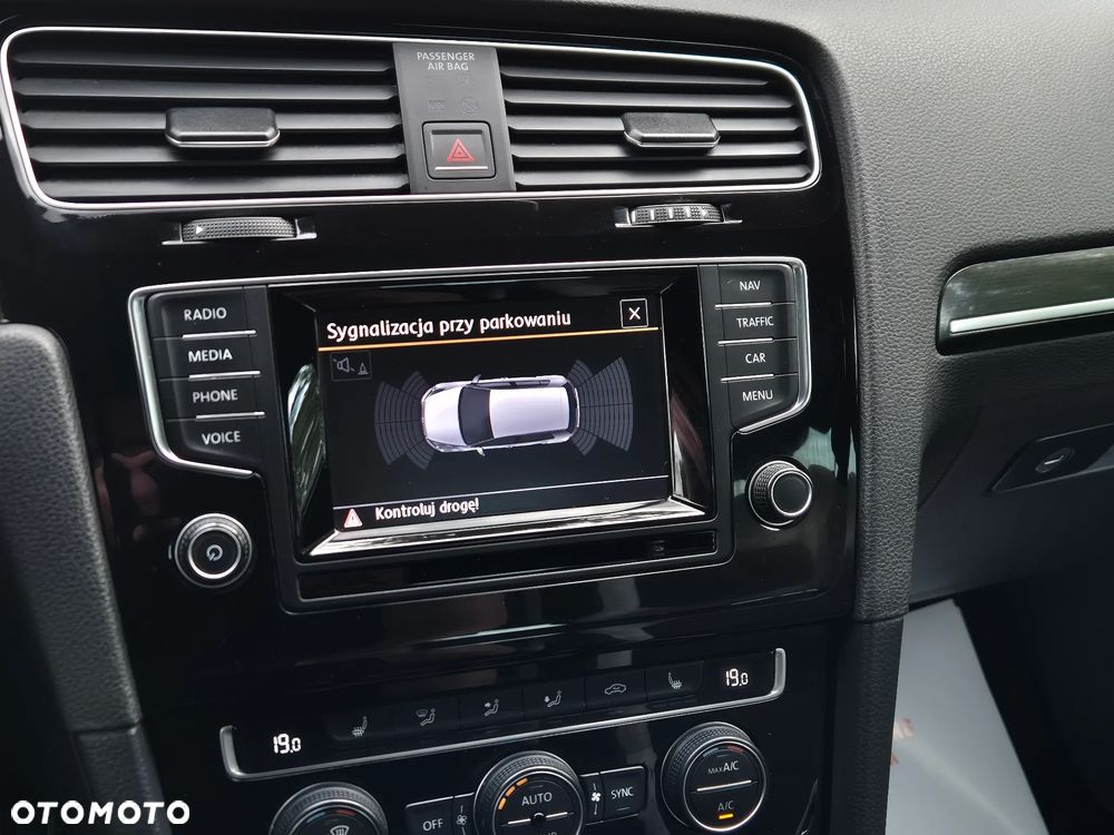 Volkswagen Golf R 4Motion BlueMotion Technology - 31